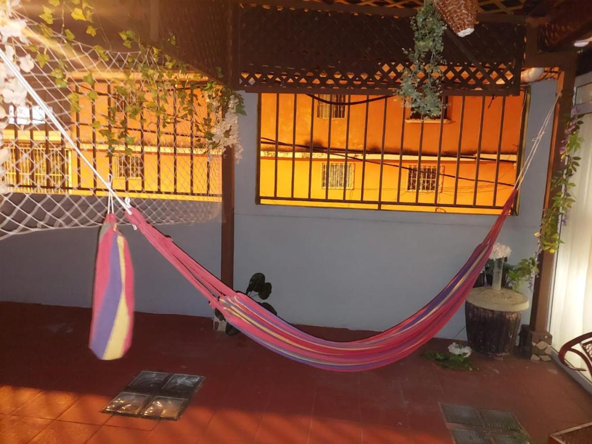 Nirvana 2, Habitacion Doble Con Todos Sus Servicios Guatemala City Exterior photo